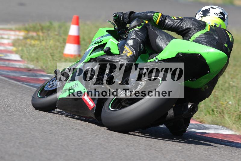 Archiv-2022/36 06.07.2022 Speer Racing ADR/Gruppe rot/backside